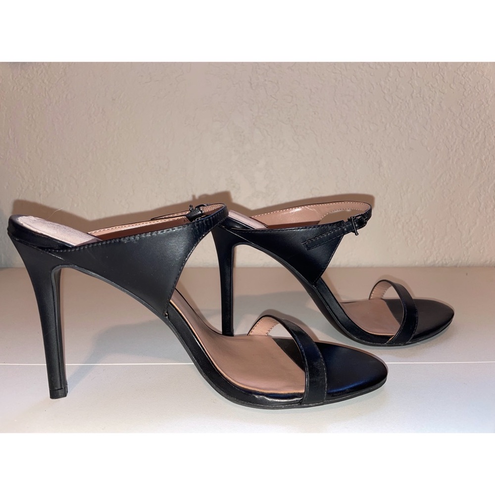 ZAC POSEN BLACK HEELS